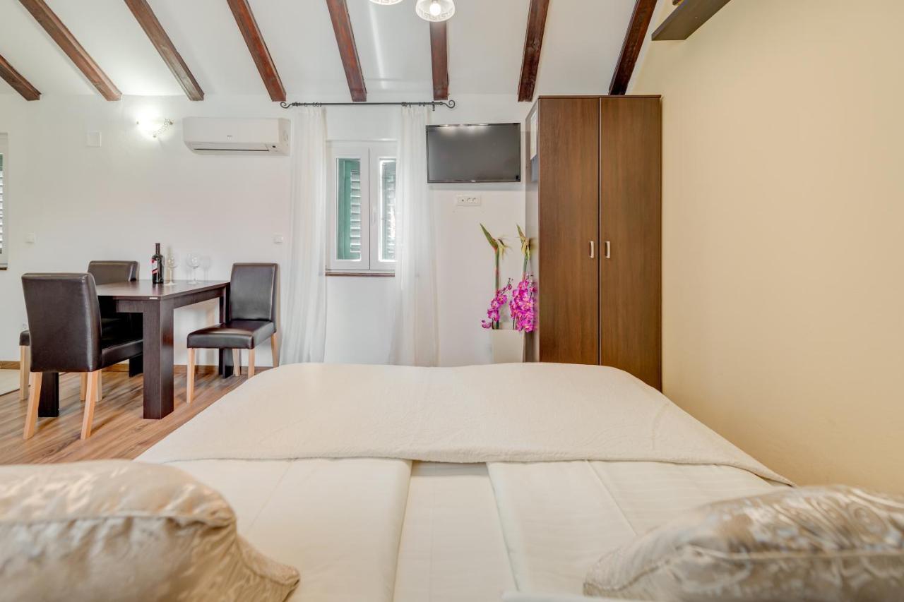 Guesthouse Imperator سبليت المظهر الخارجي الصورة