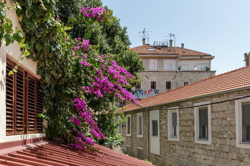Guesthouse Imperator سبليت المظهر الخارجي الصورة
