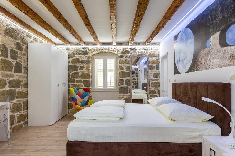 Guesthouse Imperator سبليت المظهر الخارجي الصورة