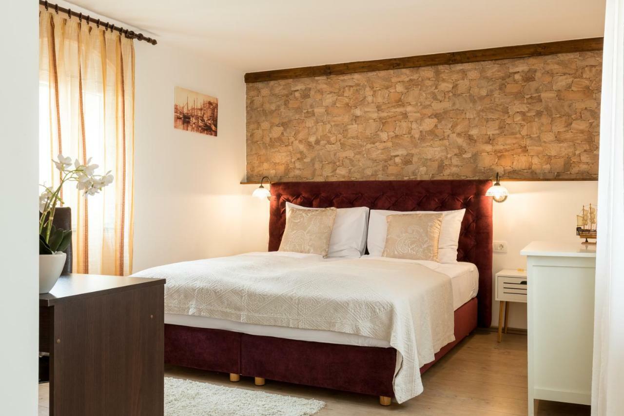 Guesthouse Imperator سبليت المظهر الخارجي الصورة